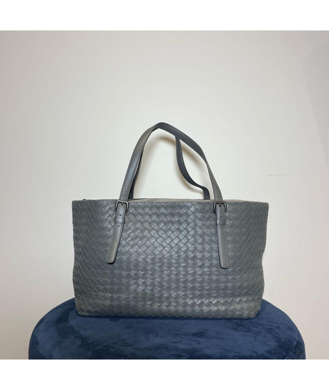 BOTTEGA VENETA Серая кожаная сумка тоут, фото 6