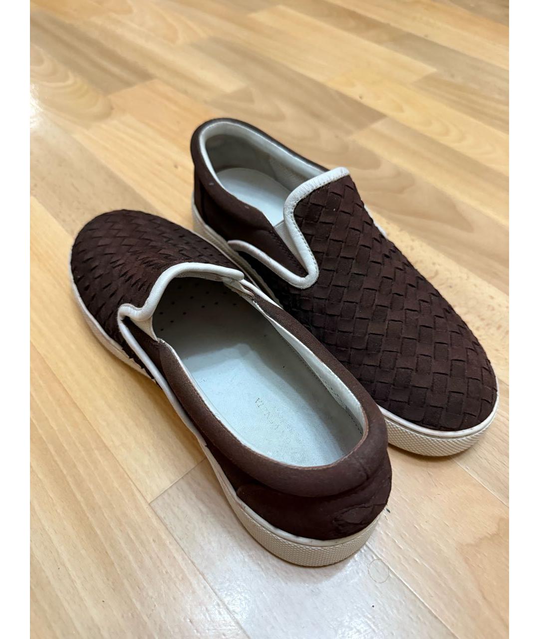 BOTTEGA VENETA Коричневые замшевые слипоны, фото 5