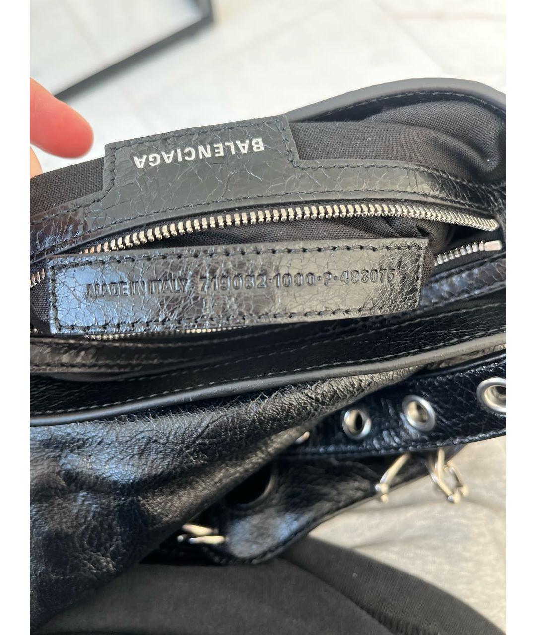 BALENCIAGA Черная кожаная сумка через плечо, фото 4