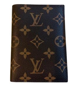 LOUIS VUITTON Обложка/футляр