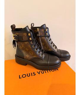 LOUIS VUITTON Ботинки