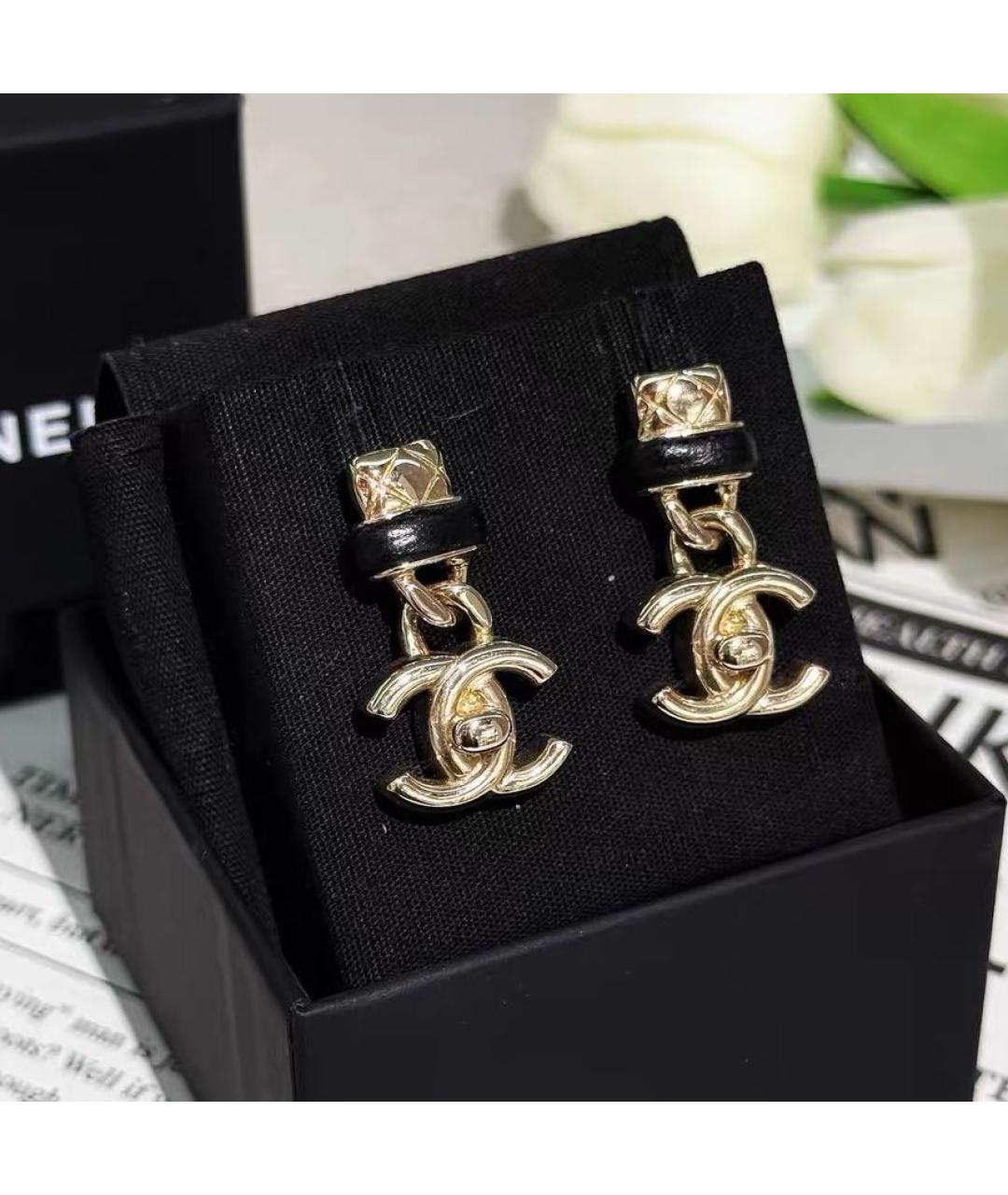 CHANEL Золотые металлические серьги, фото 2