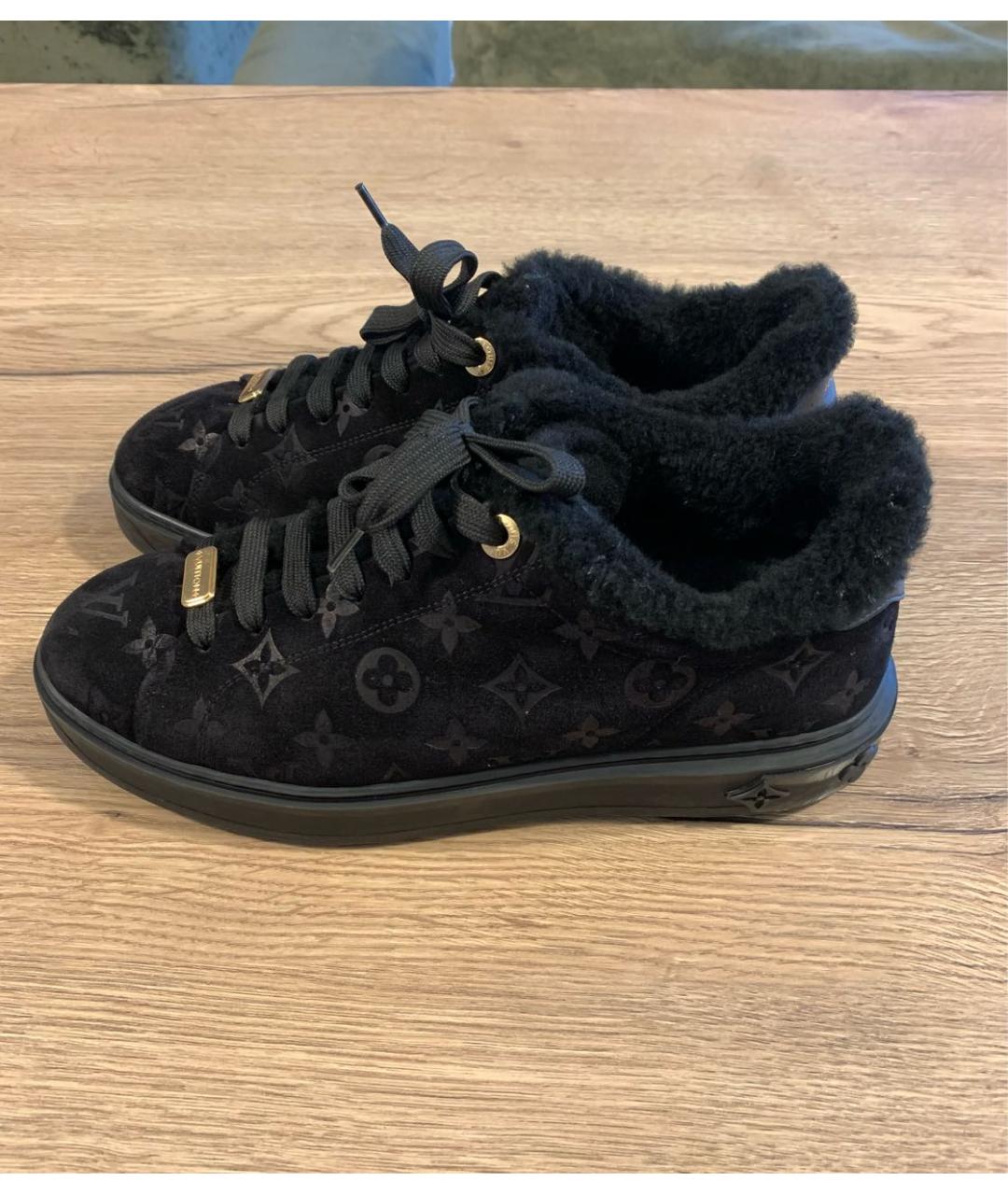 LOUIS VUITTON Черные замшевые ботинки, фото 9