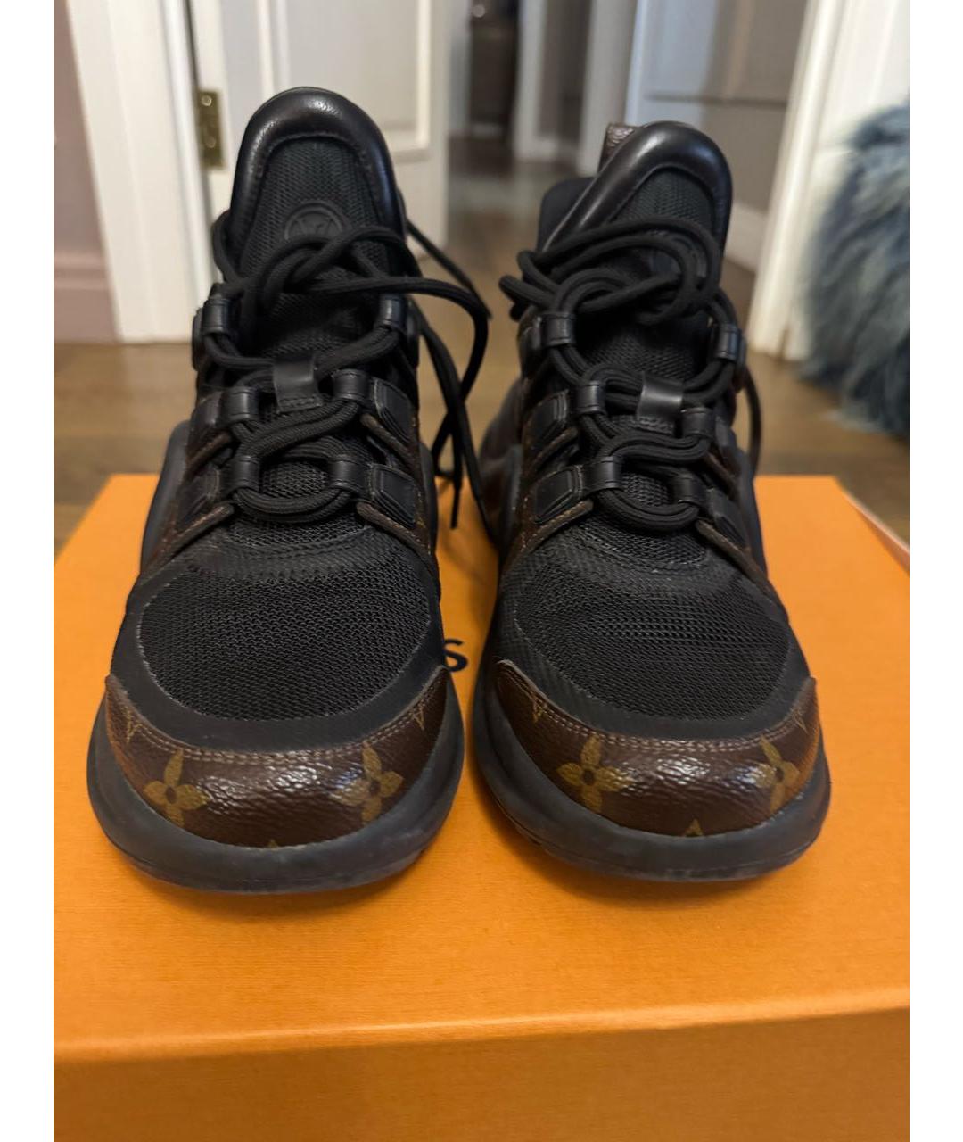 LOUIS VUITTON Черные кожаные кроссовки, фото 2