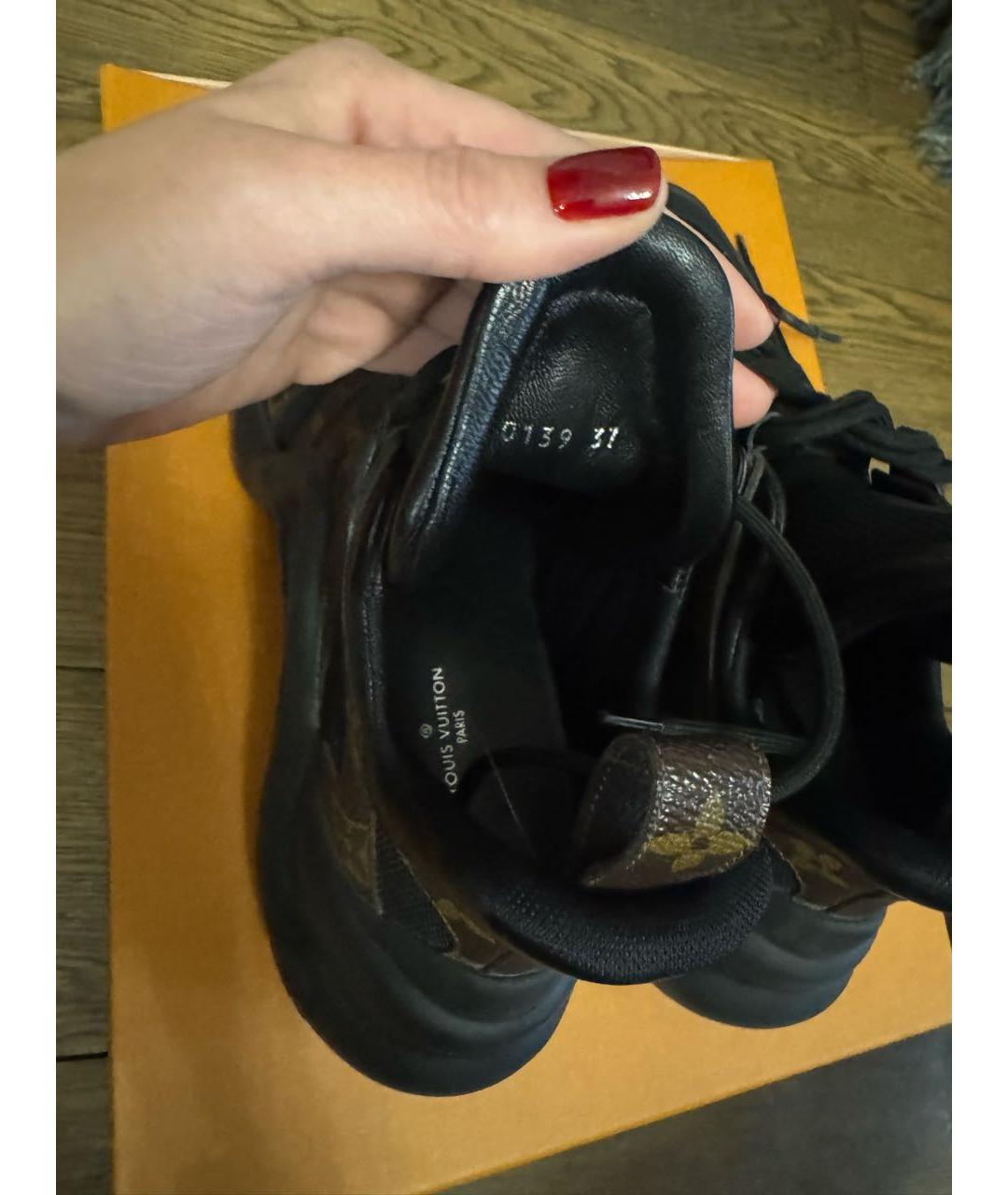 LOUIS VUITTON Черные кожаные кроссовки, фото 4