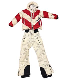 PERFECT MOMENT Верхняя одежда