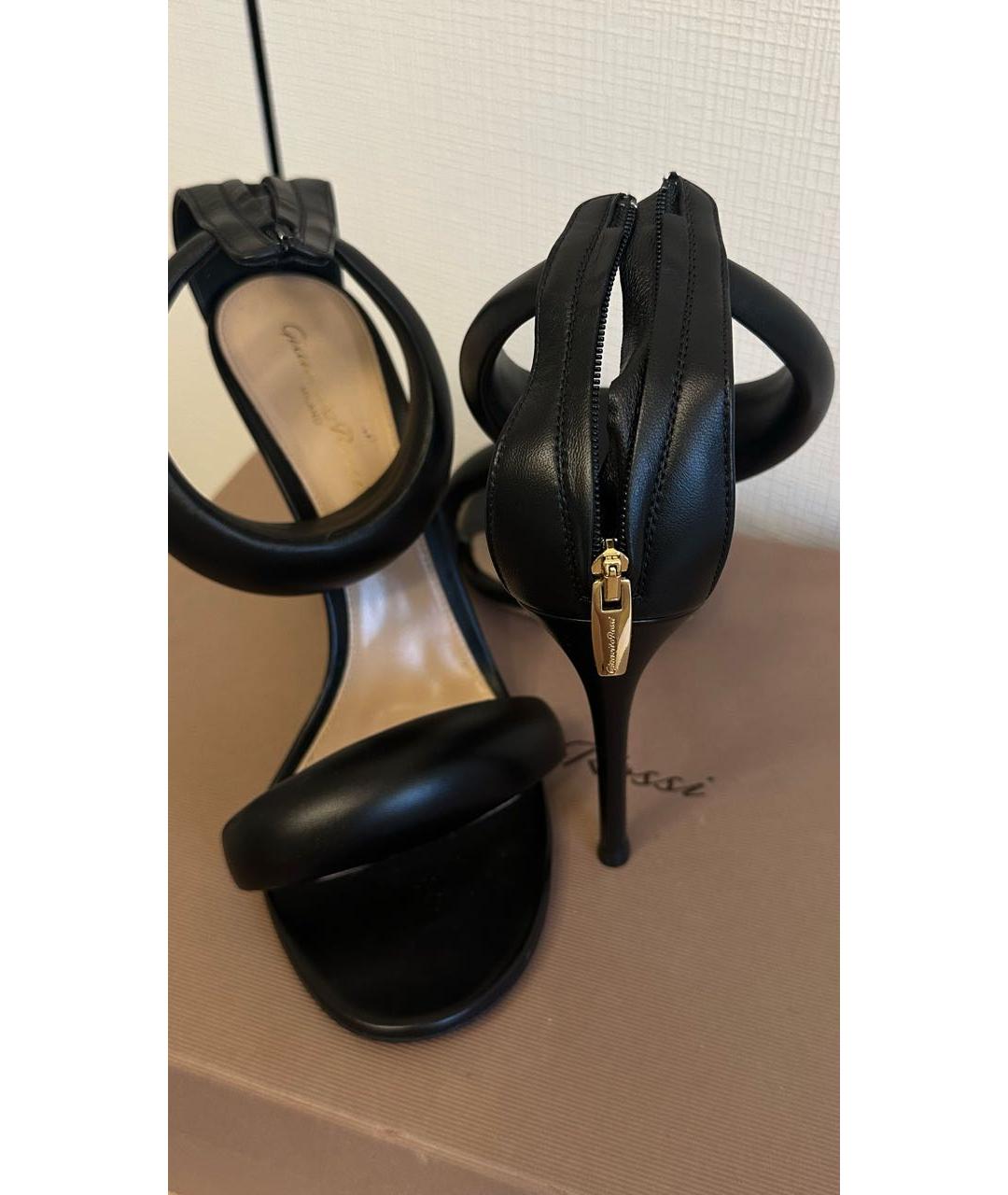 GIANVITO ROSSI Черные кожаные босоножки, фото 5