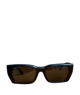 BURBERRY Солнцезащитные очки