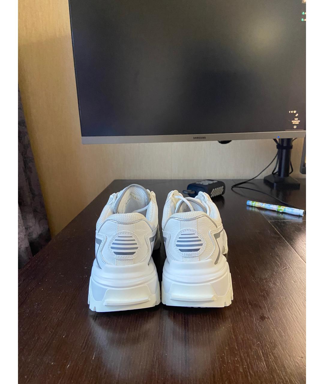 VALENTINO Белые кожаные кроссовки, фото 4