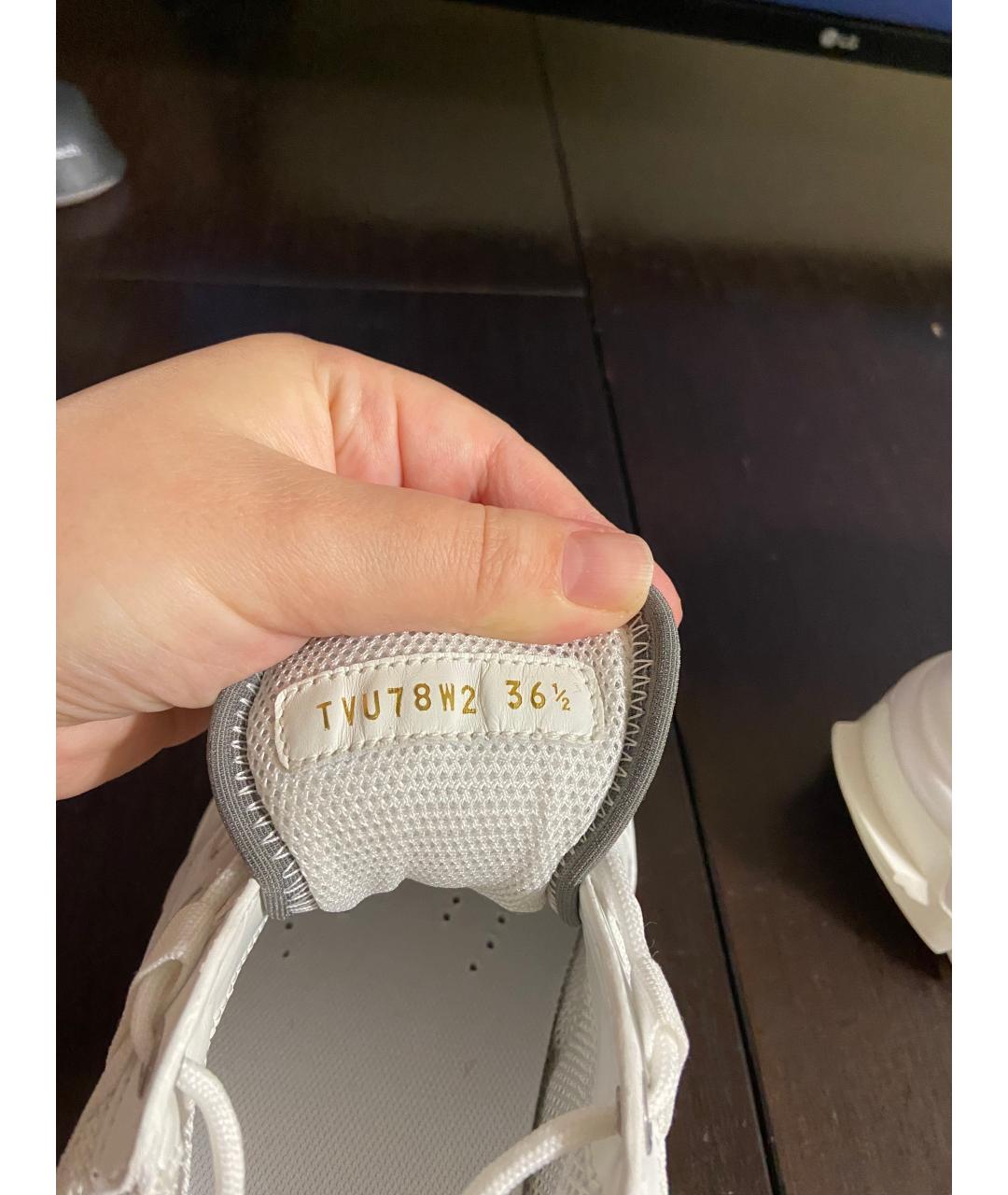 VALENTINO Белые кожаные кроссовки, фото 7