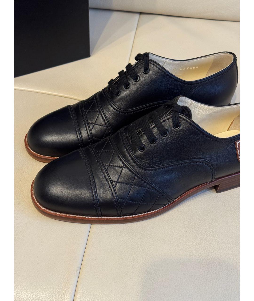 CHANEL Черные кожаные брогги и оксфорды, фото 3