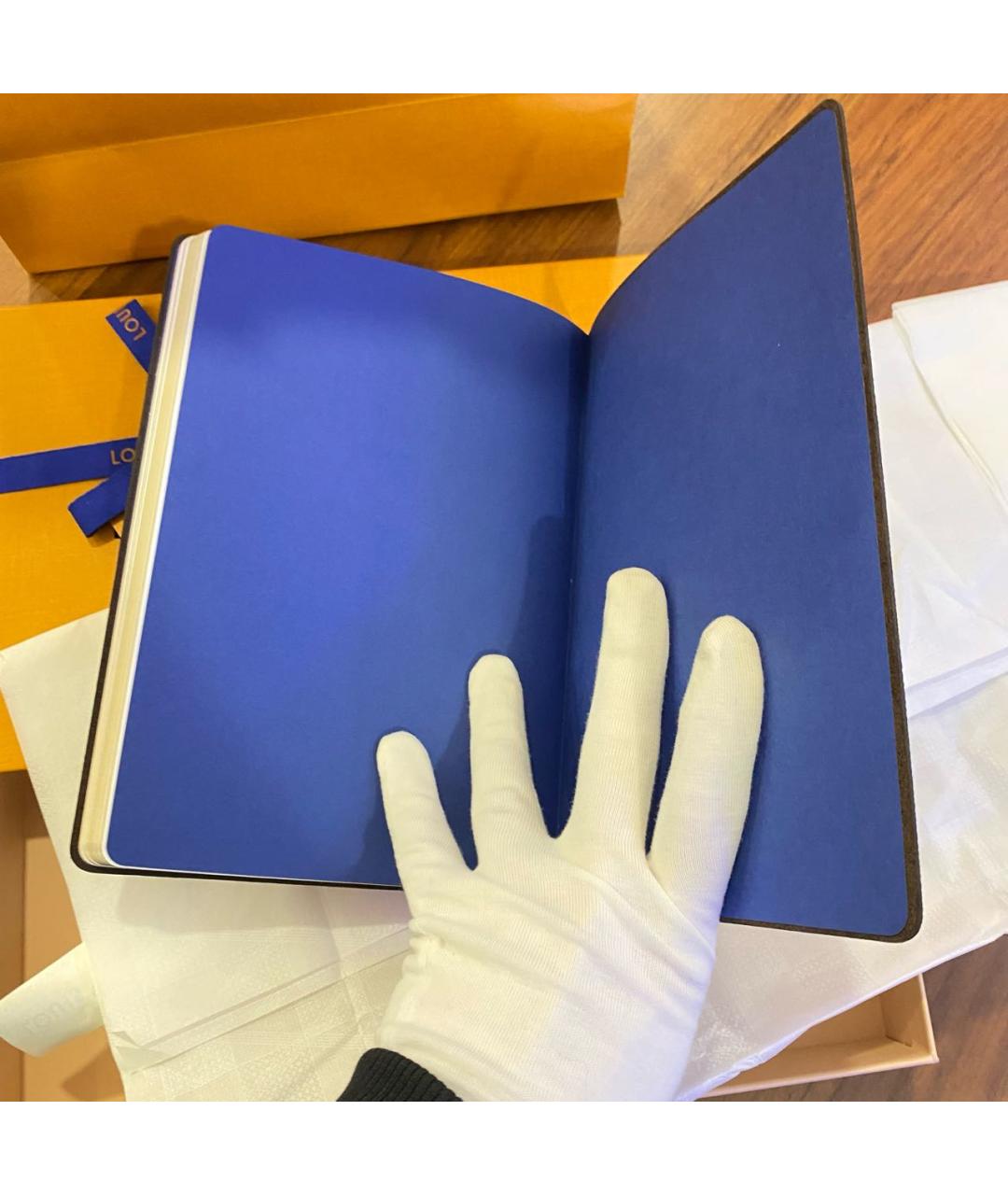 LOUIS VUITTON Книга, фото 4