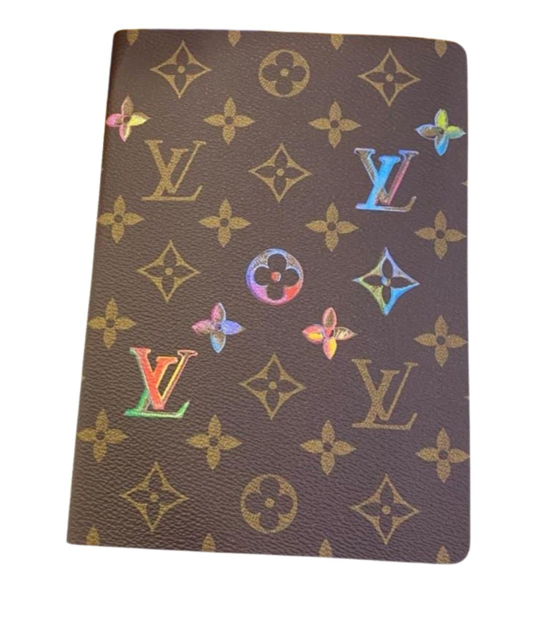 LOUIS VUITTON Книга, фото 1