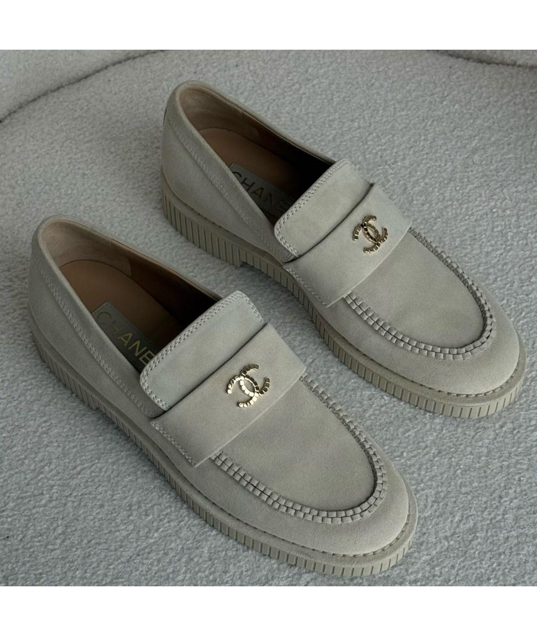 CHANEL Бежевые замшевые лоферы, фото 5