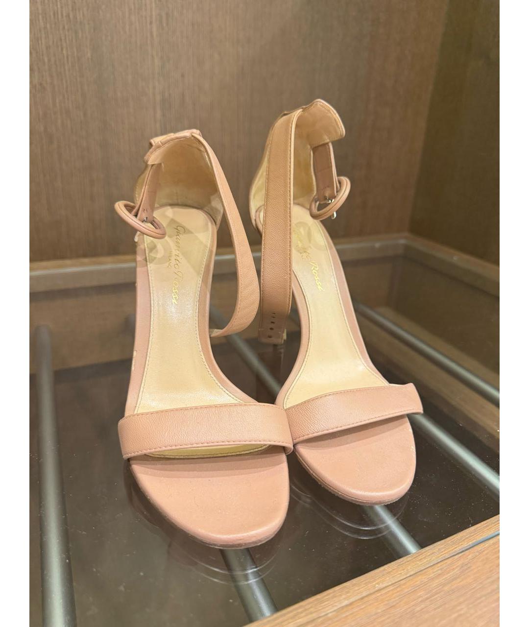 GIANVITO ROSSI Бежевые кожаные босоножки, фото 3