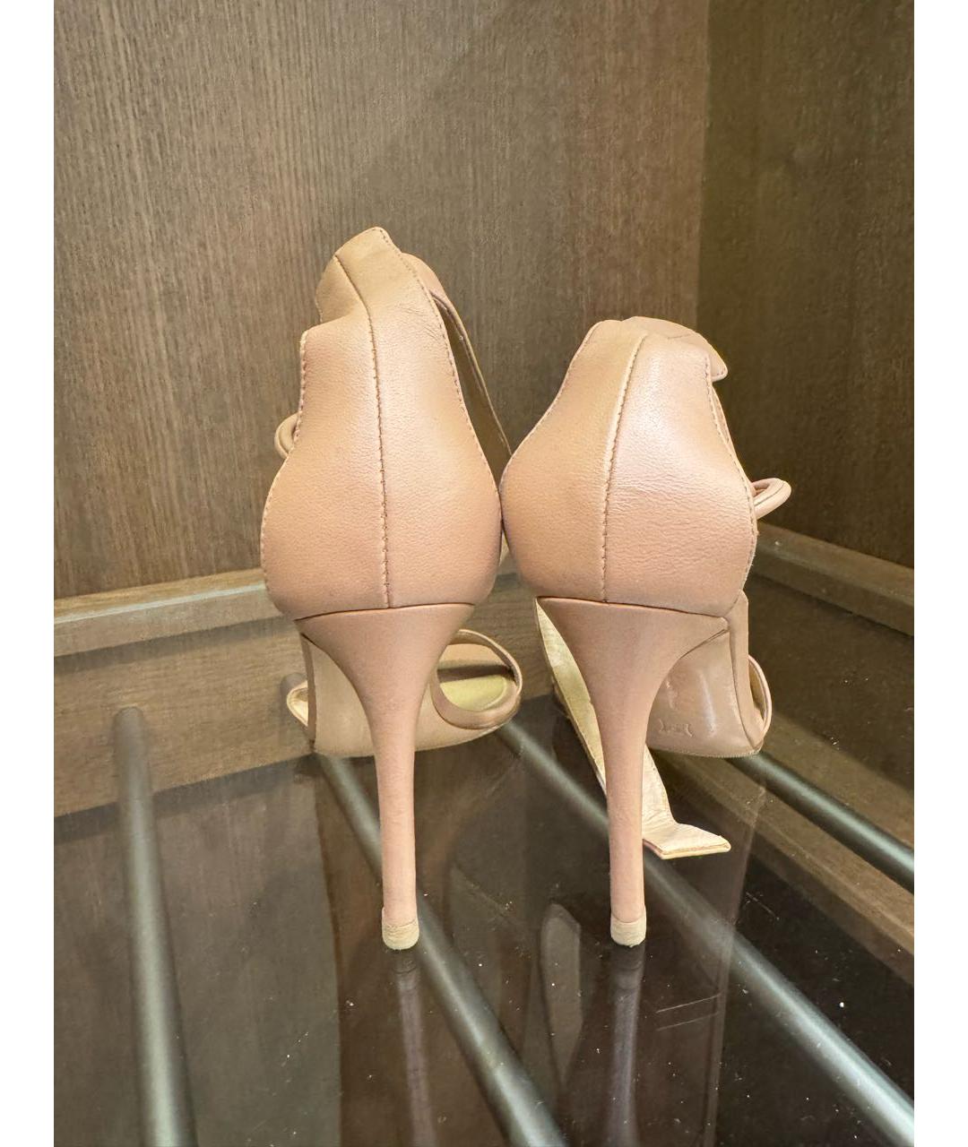 GIANVITO ROSSI Бежевые кожаные босоножки, фото 4