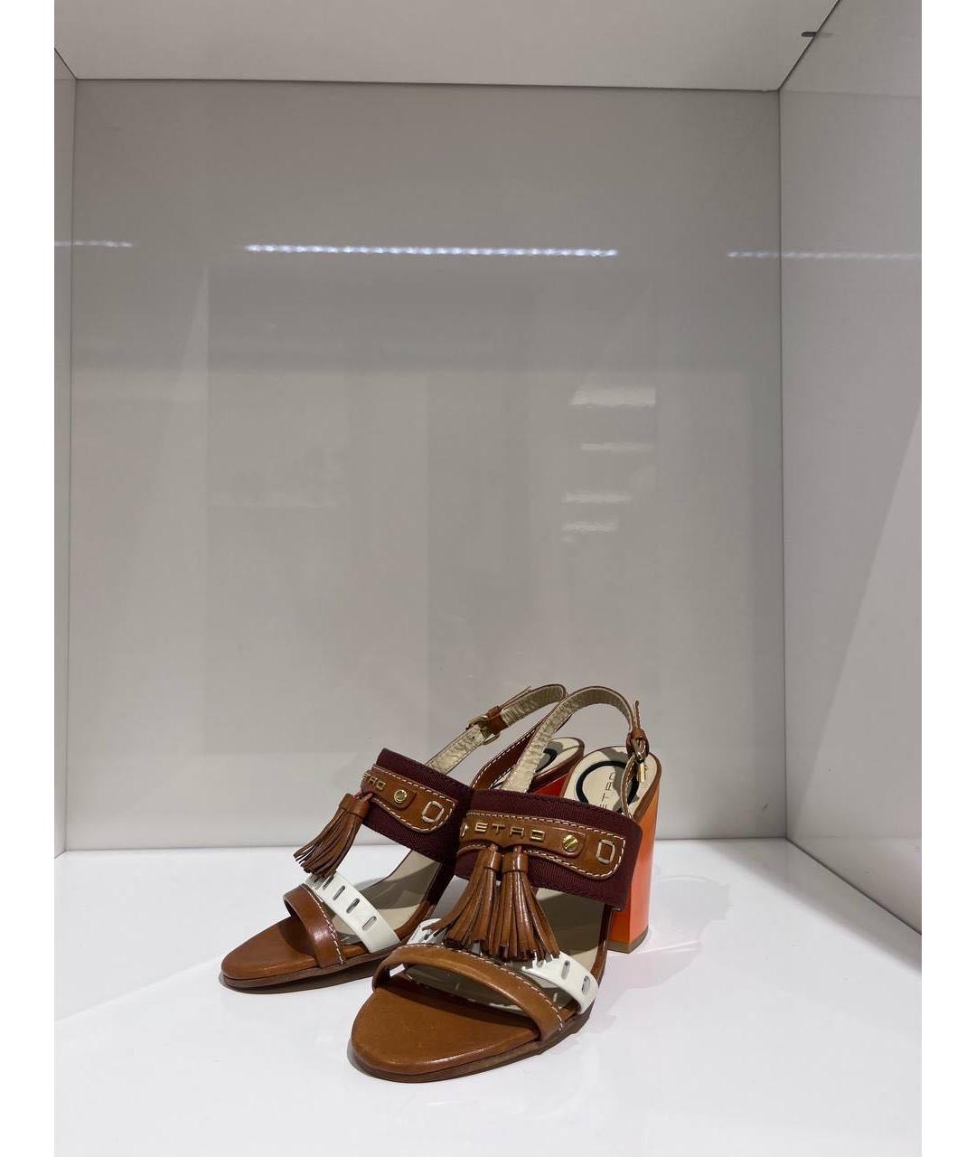 ETRO Коричневые босоножки, фото 2