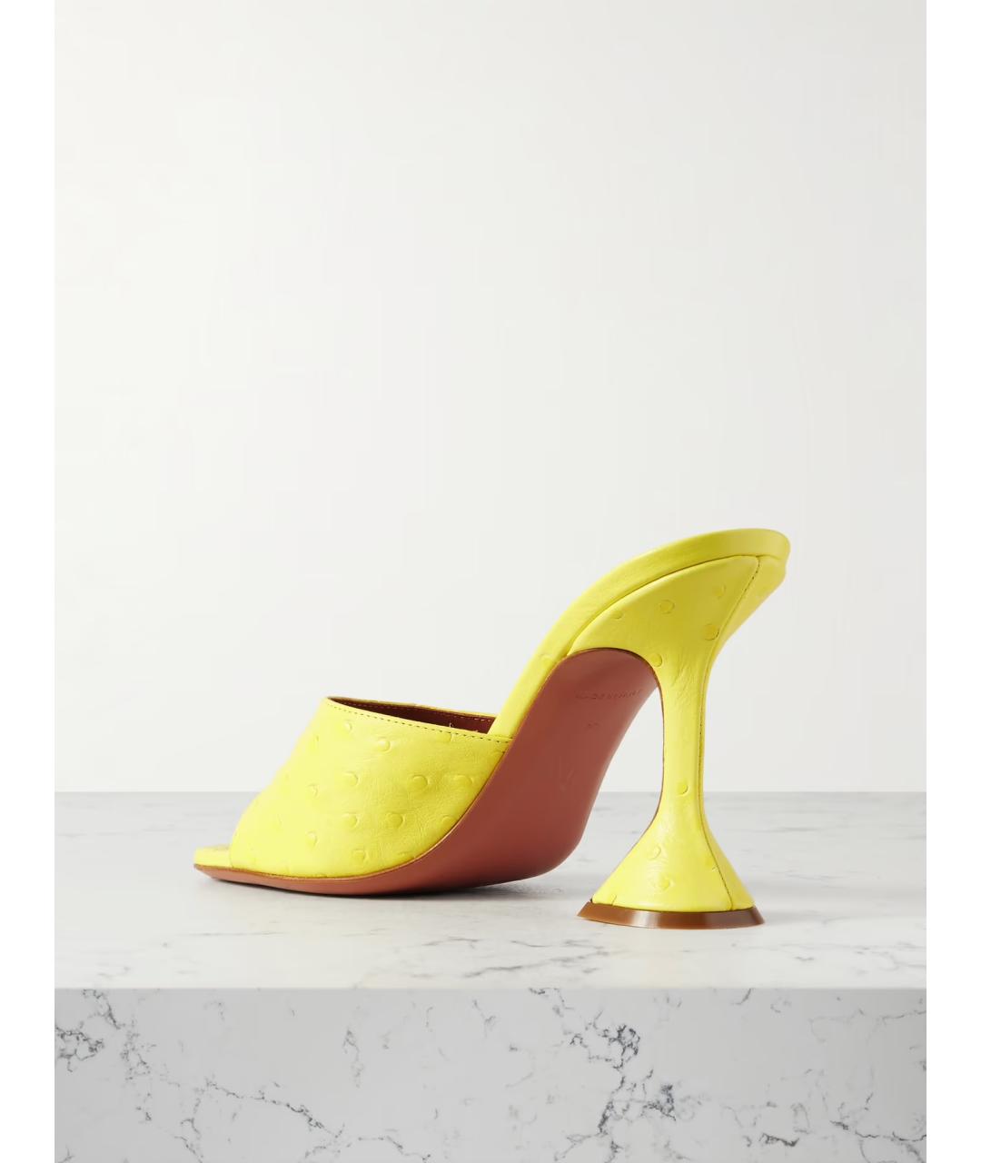 Amina Muaddi Желтые кожаные мюли, фото 3