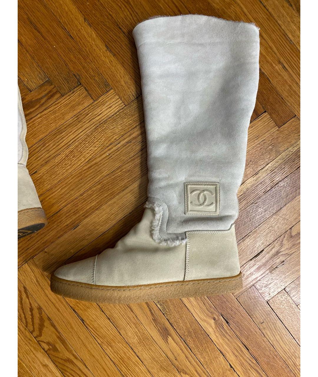 CHANEL Бежевые замшевые сапоги, фото 8