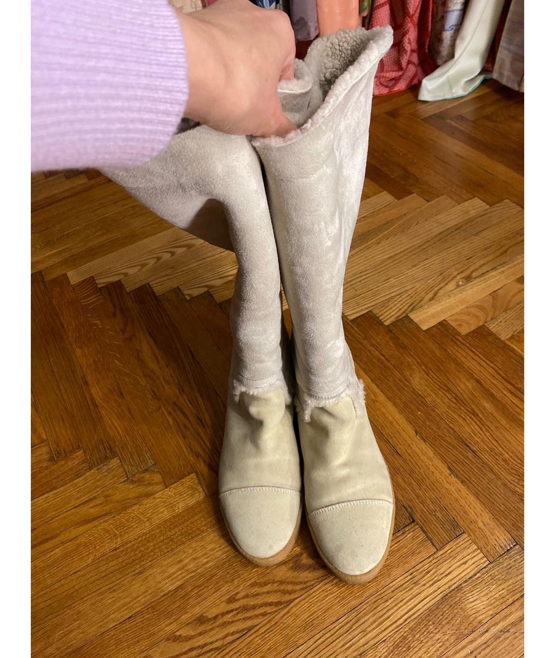 CHANEL Бежевые замшевые сапоги, фото 2