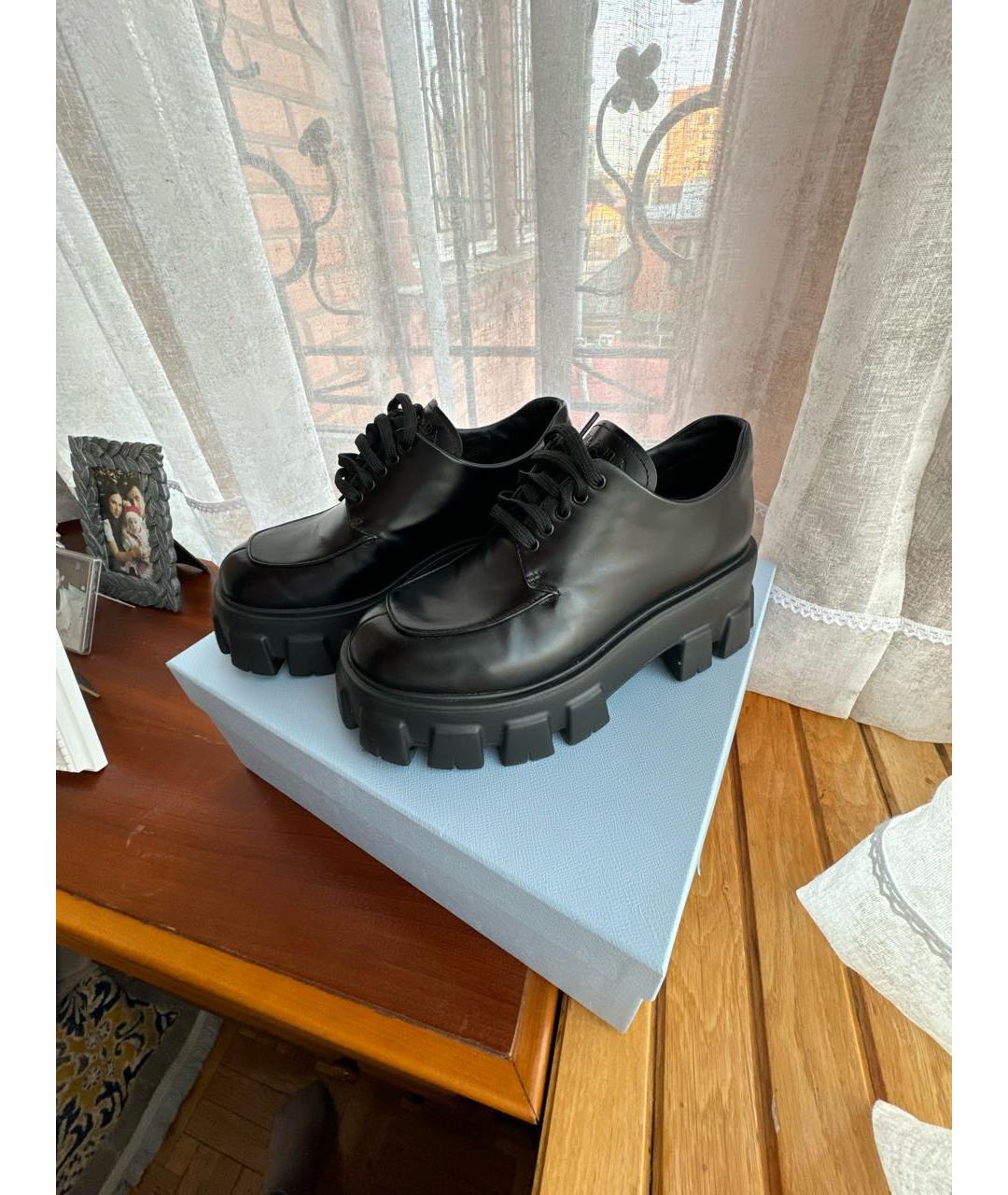 PRADA Черные кожаные брогги и оксфорды, фото 7