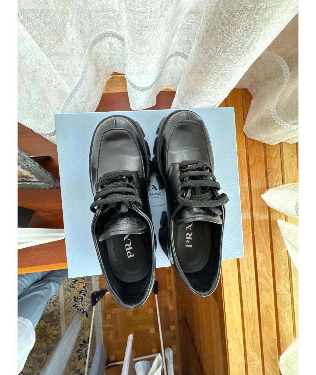 PRADA Черные кожаные брогги и оксфорды, фото 3