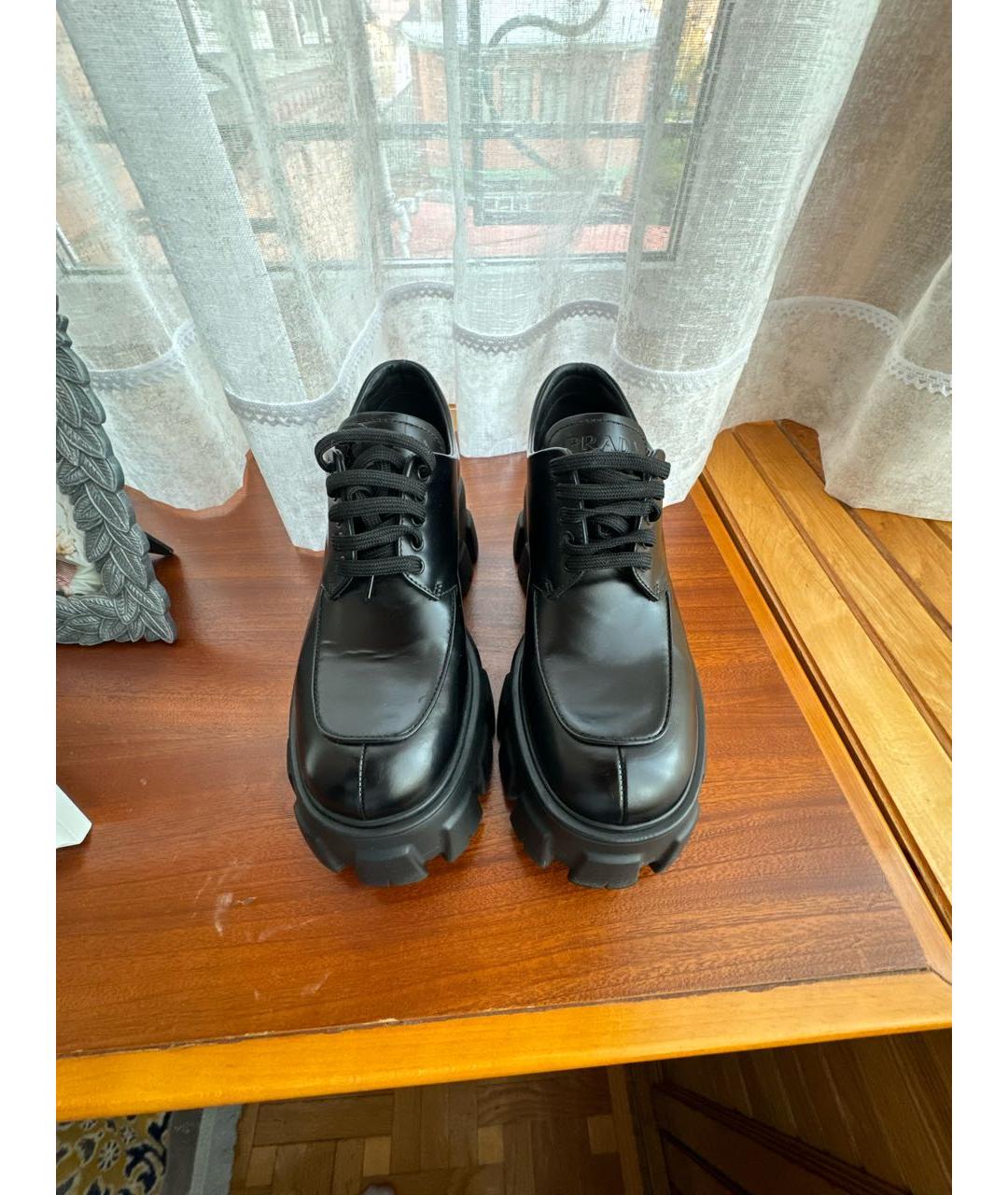 PRADA Черные кожаные брогги и оксфорды, фото 2