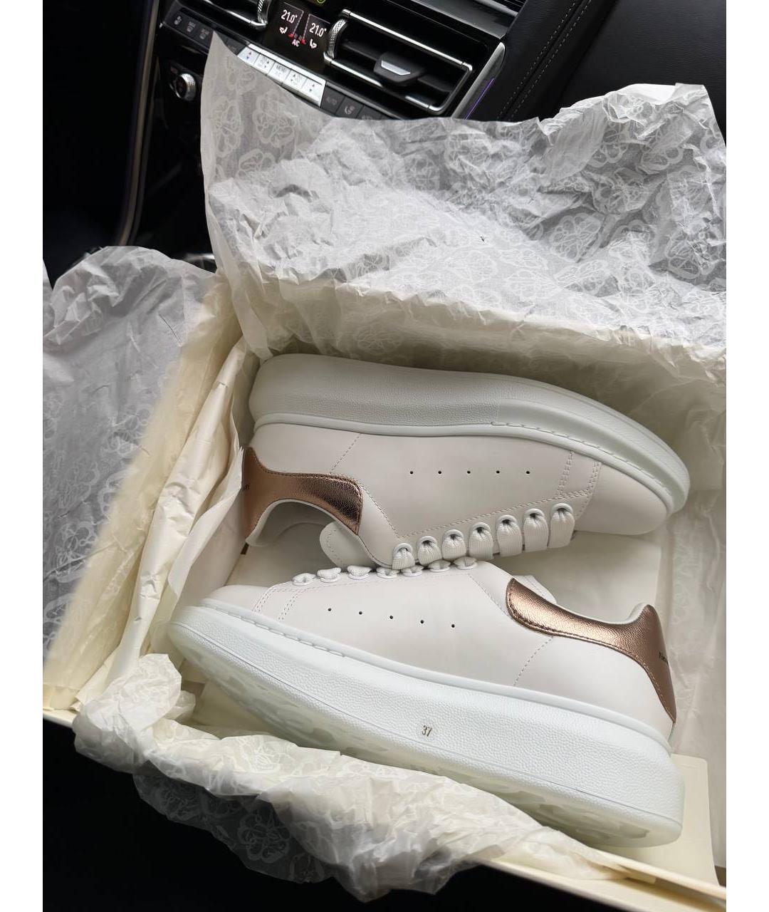 ALEXANDER MCQUEEN Белые кожаные кеды, фото 3