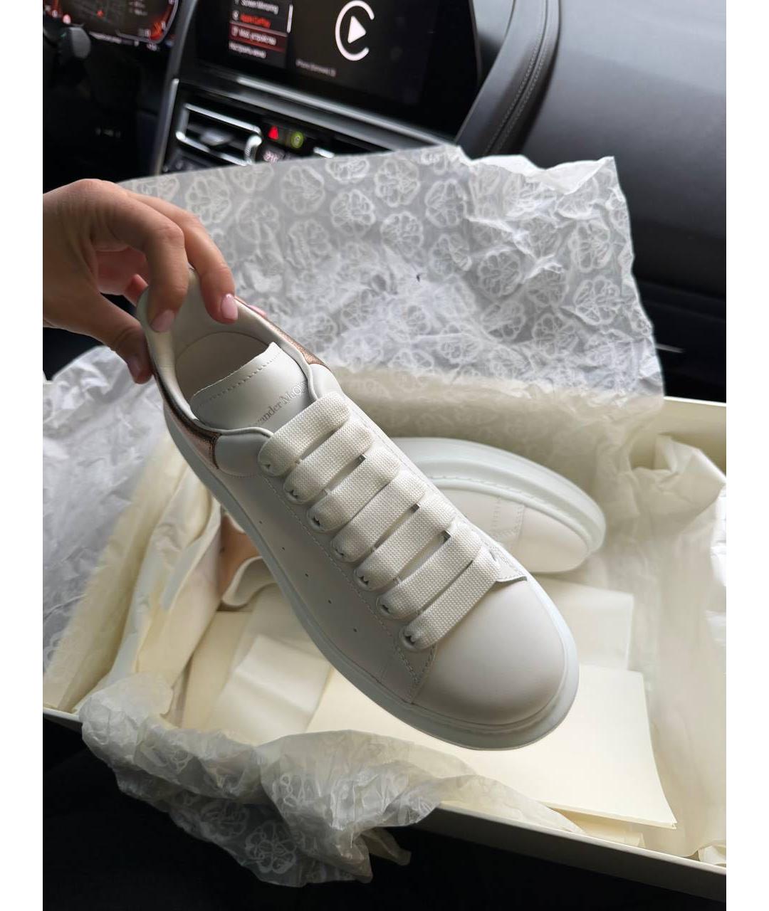 ALEXANDER MCQUEEN Белые кожаные кеды, фото 2