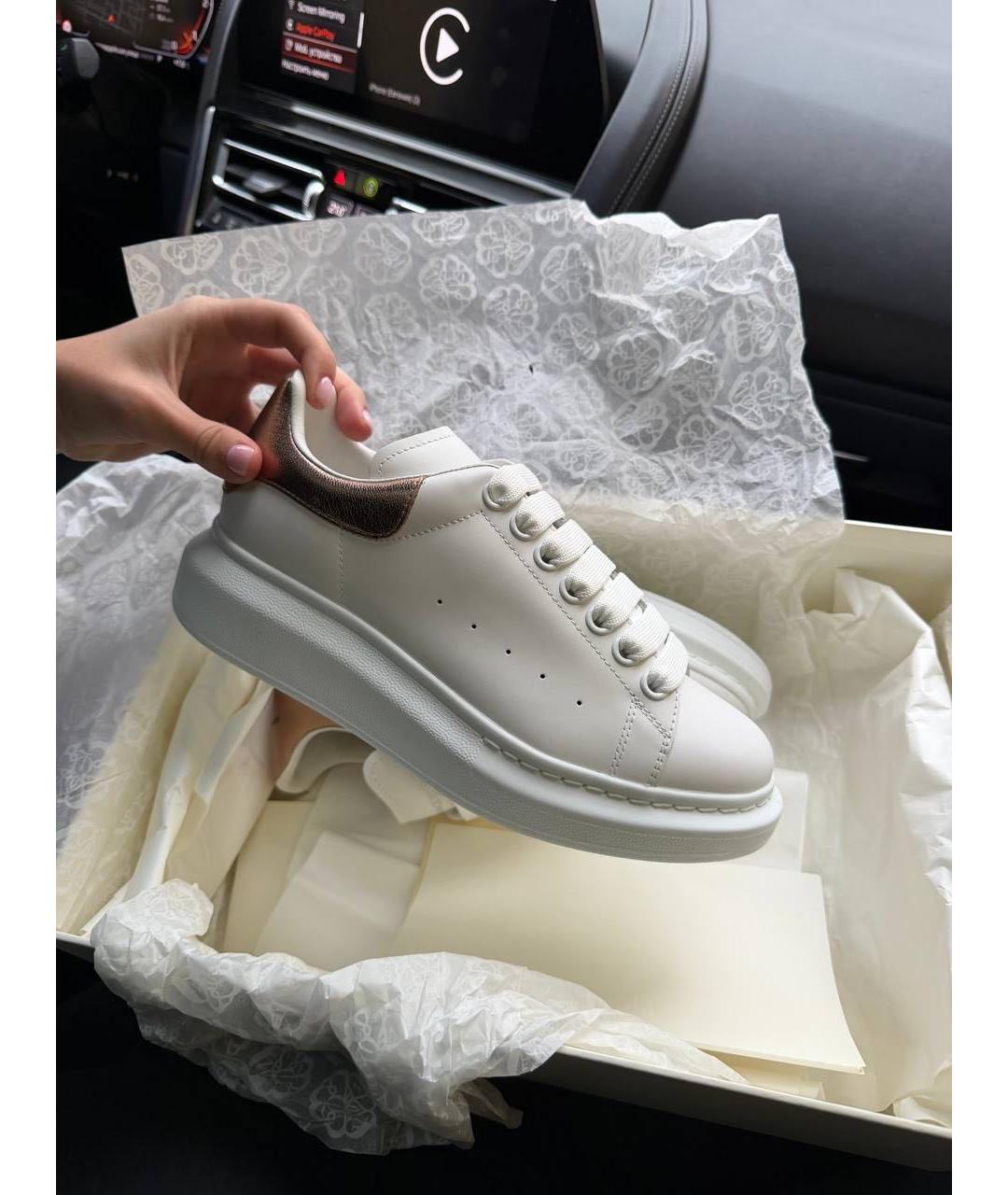 ALEXANDER MCQUEEN Белые кожаные кеды, фото 5