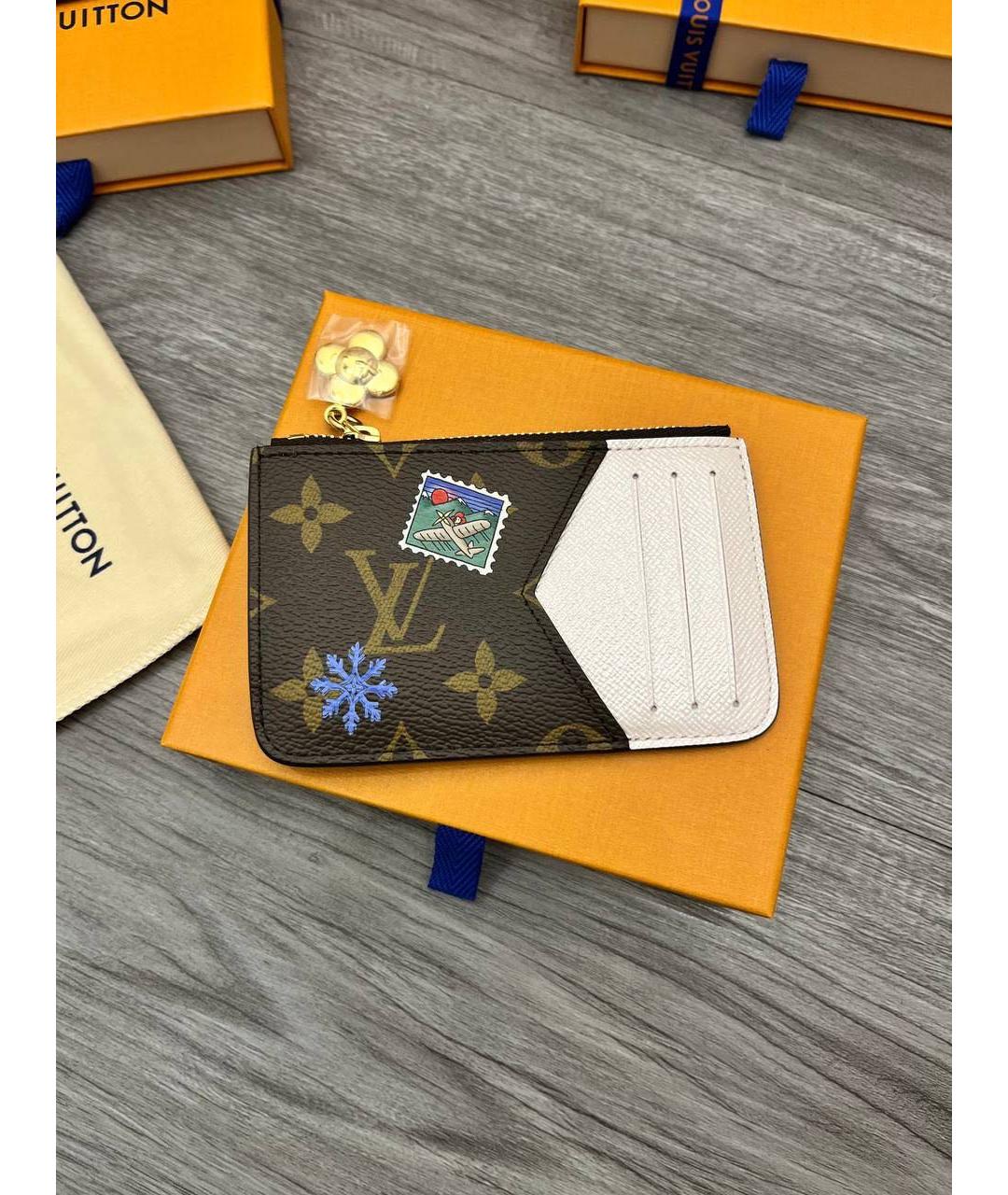 LOUIS VUITTON Коричневый кардхолдер, фото 2