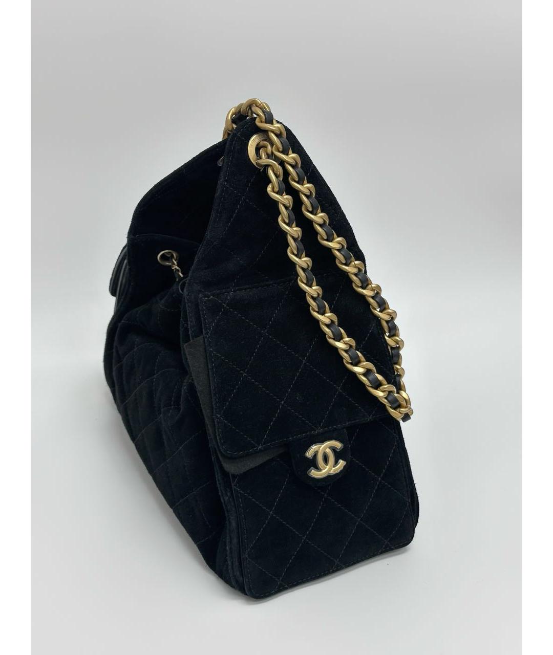 CHANEL Черная замшевая сумка через плечо, фото 3