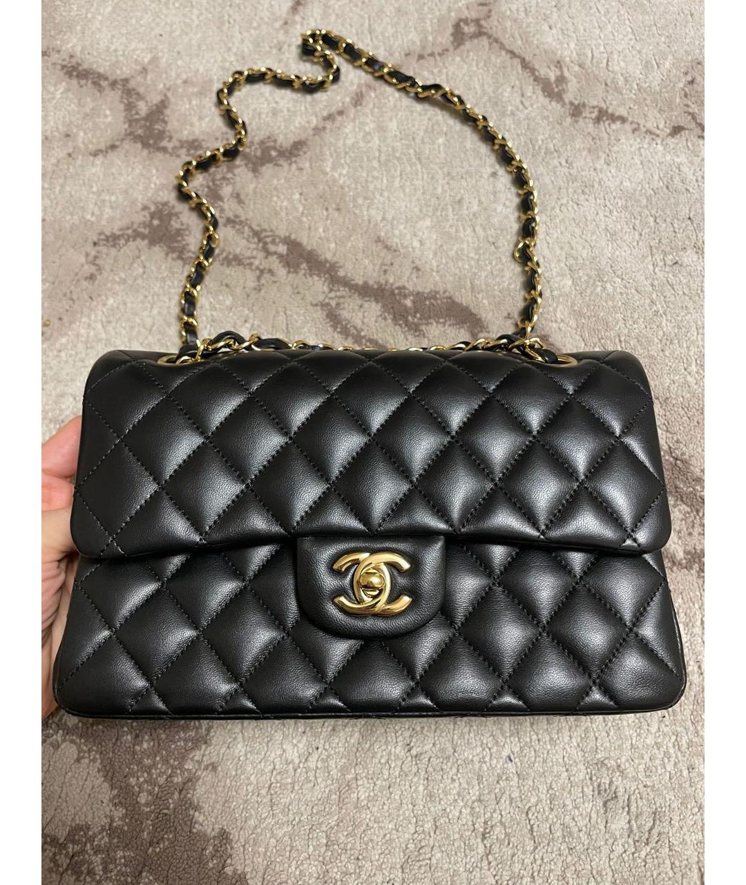 CHANEL Черная кожаная сумка через плечо, фото 2