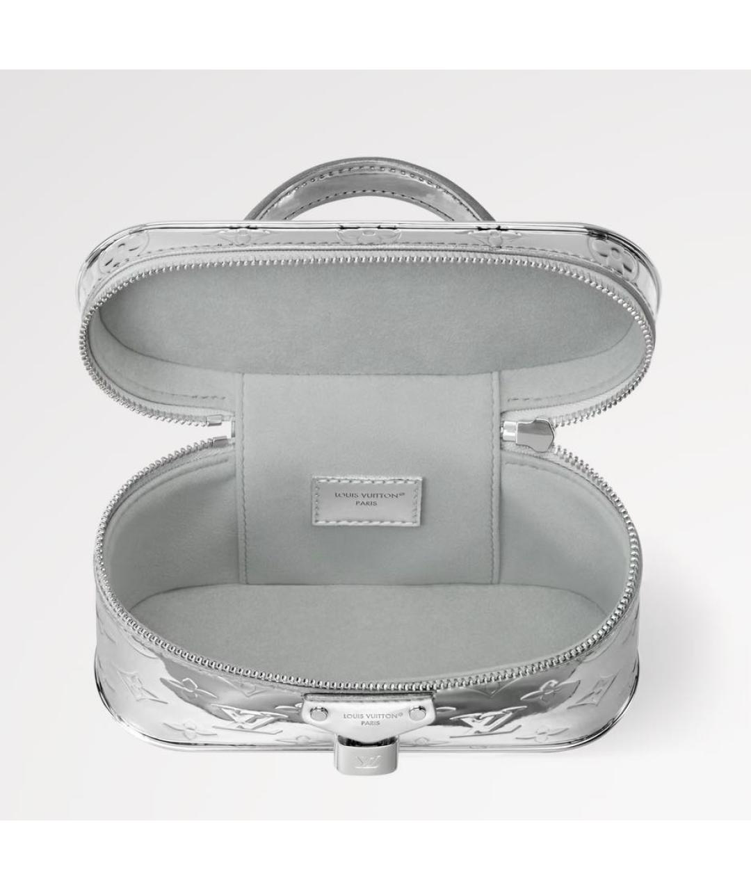 LOUIS VUITTON Серебряная сумка с короткими ручками из лакированной кожи, фото 3