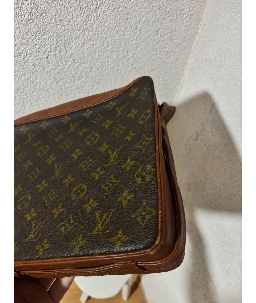LOUIS VUITTON Коричневая кожаная барсетка, фото 5