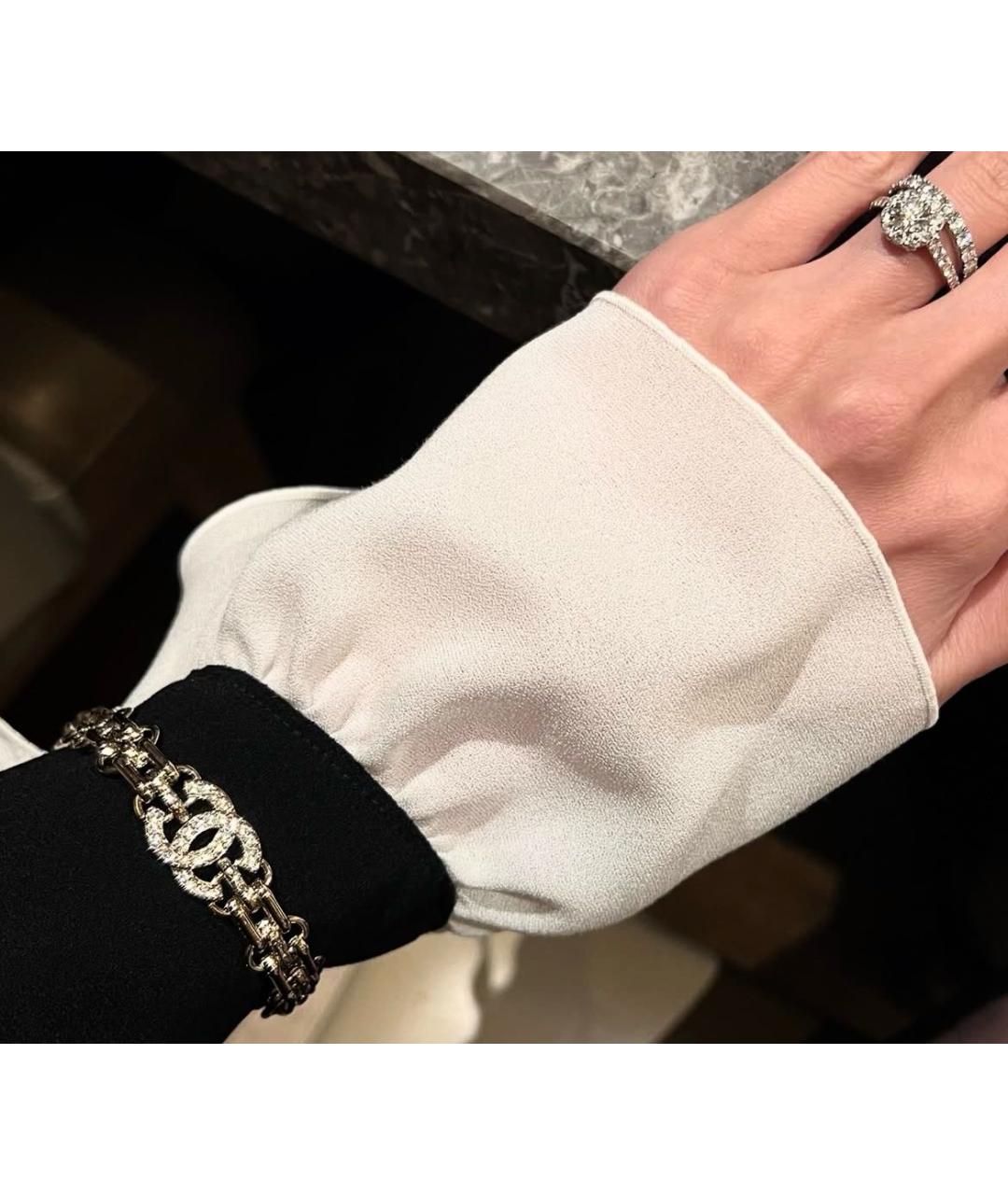 CHANEL Золотой металлический браслет, фото 4