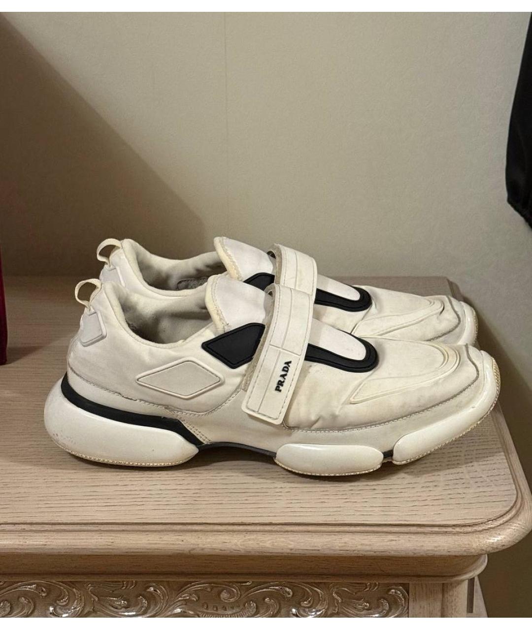 PRADA Белые низкие кроссовки / кеды, фото 6