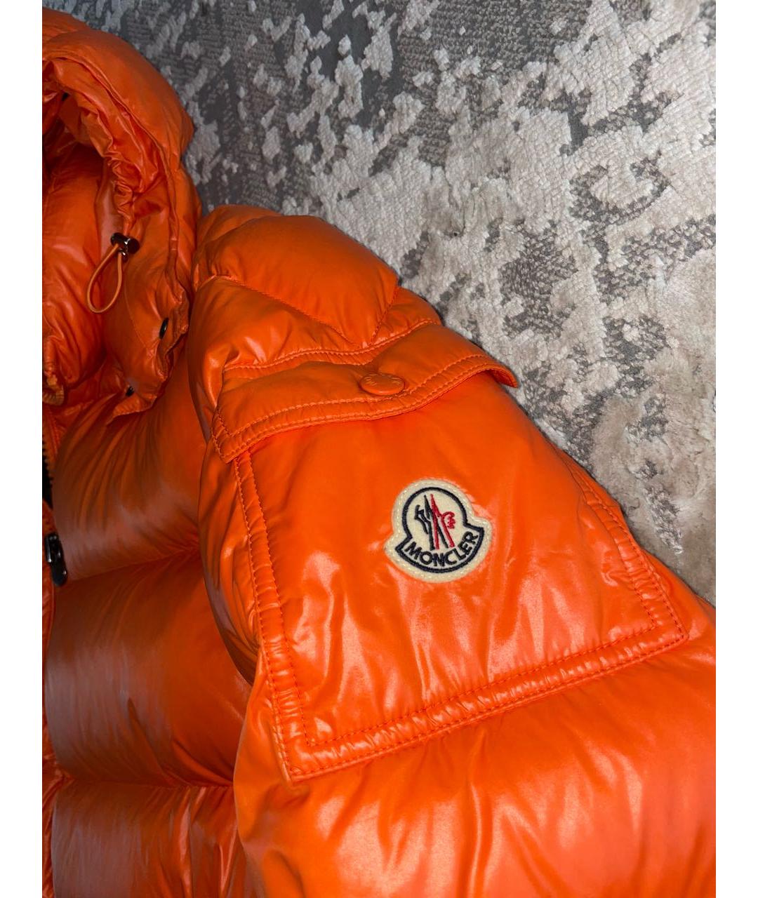 MONCLER Оранжевый полиамидовый пуховик, фото 2