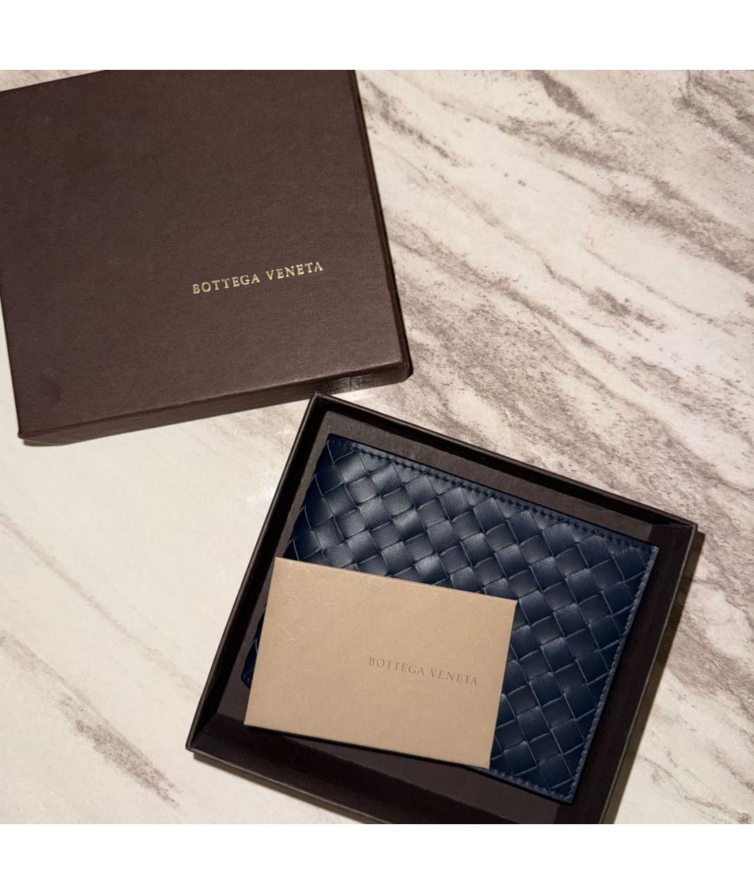 BOTTEGA VENETA Темно-синий кожаный кошелек, фото 4