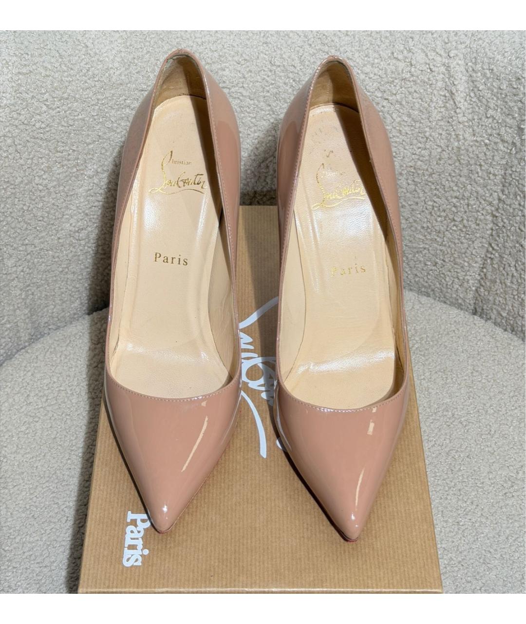 CHRISTIAN LOUBOUTIN Бежевые туфли из лакированной кожи, фото 2