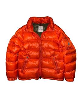 MONCLER Пуховик