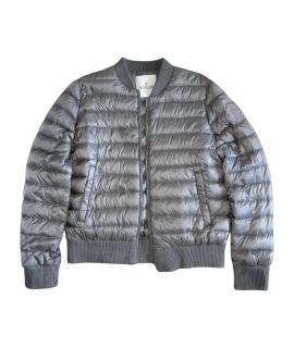 MONCLER Пуховик