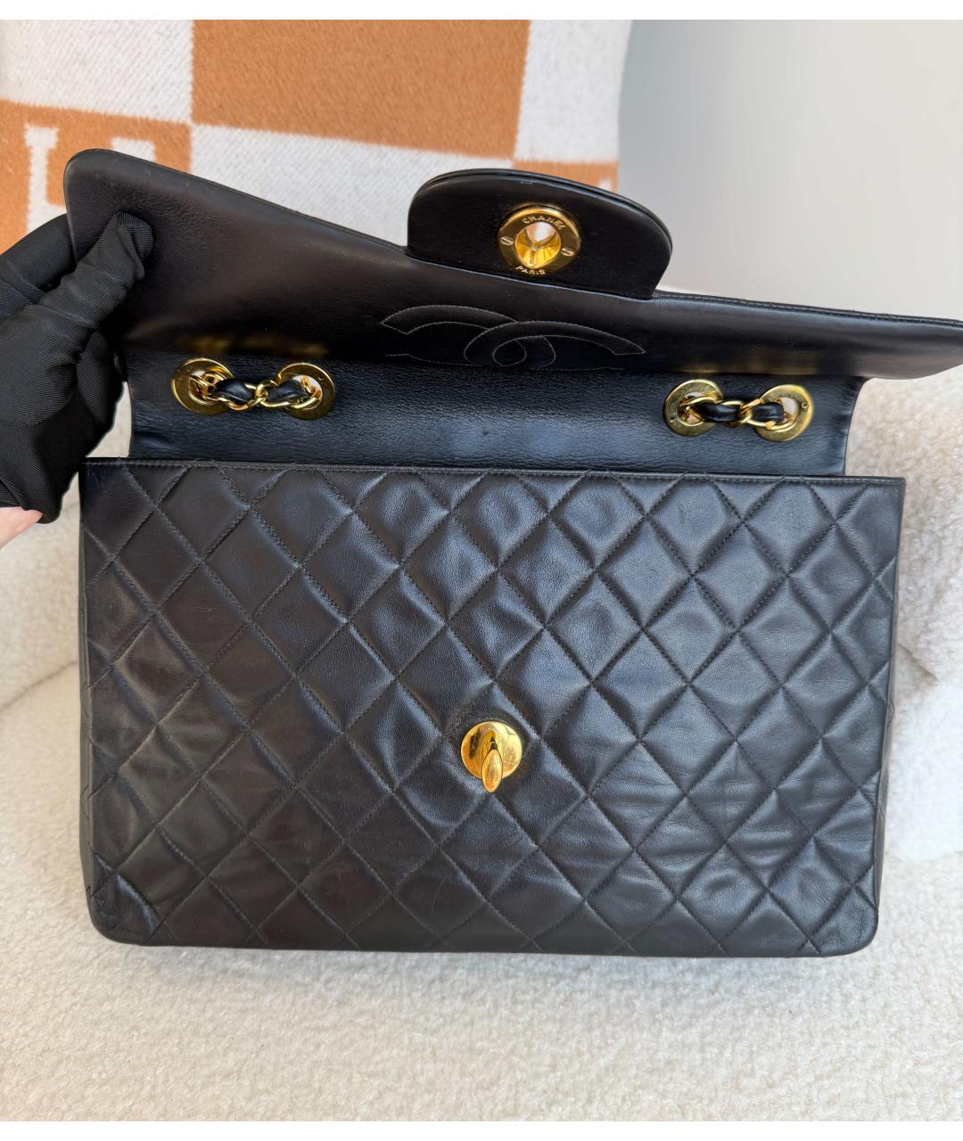 CHANEL Черная кожаная сумка через плечо, фото 6