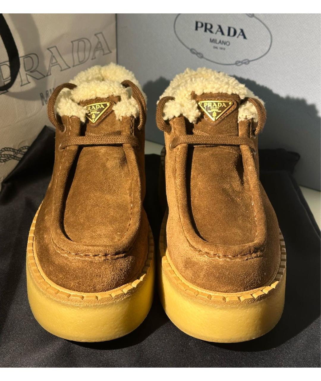 PRADA Коричневые замшевые лоферы, фото 2