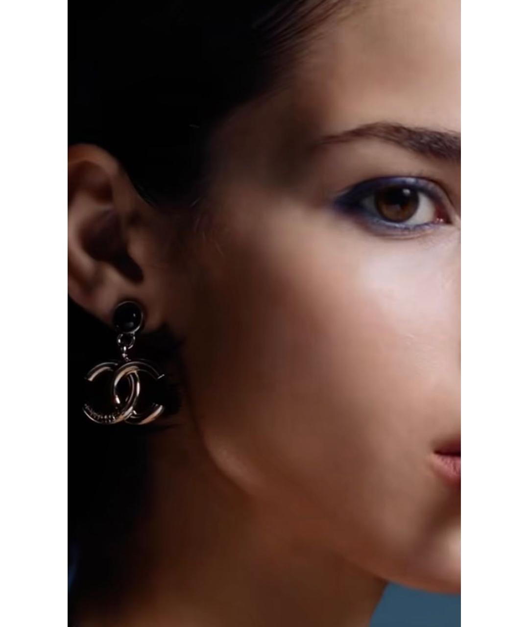 CHANEL Серебряные металлические серьги, фото 3