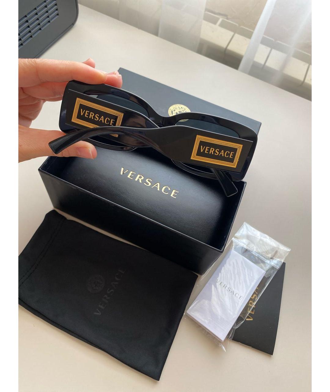 VERSACE Черные пластиковые солнцезащитные очки, фото 4