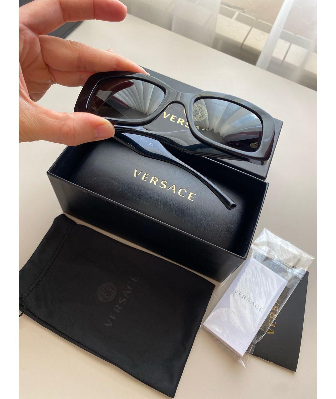 VERSACE Черные пластиковые солнцезащитные очки, фото 6