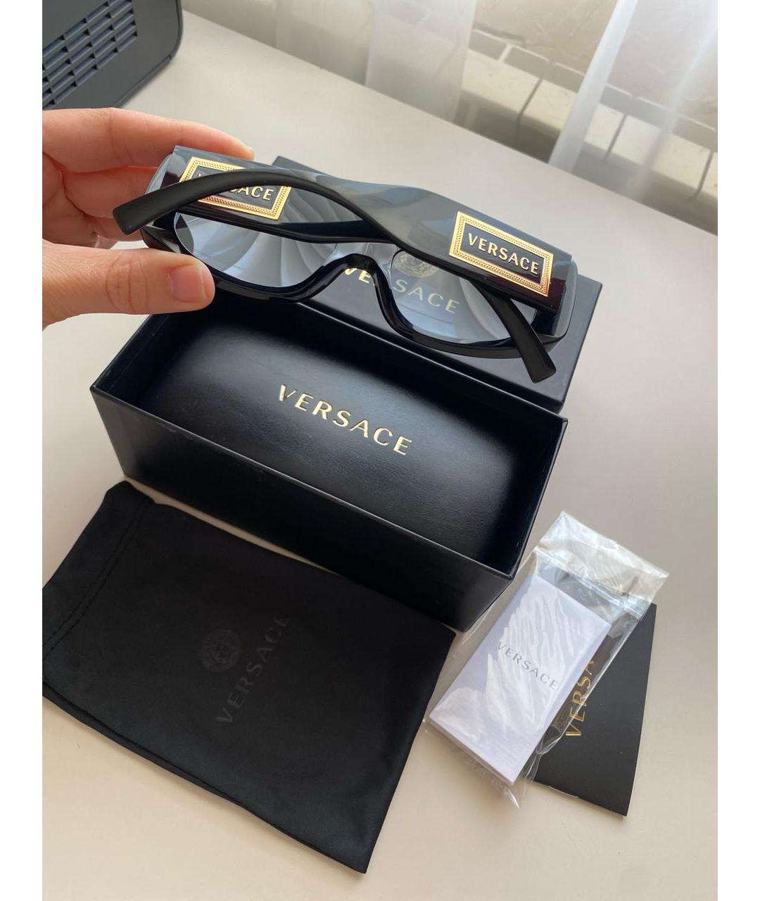 VERSACE Черные пластиковые солнцезащитные очки, фото 5