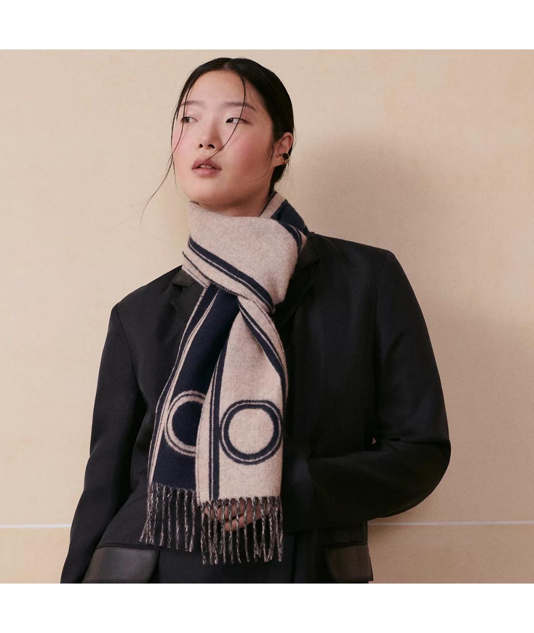 HERMES Темно-синий кашемировый шарф, фото 2