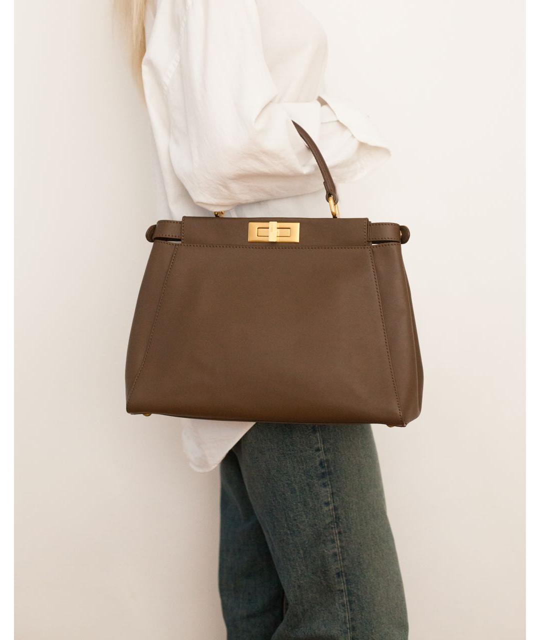 FENDI Коричневая кожаная сумка через плечо, фото 3